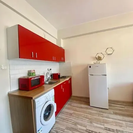 Red Ultracentral Old Town * Boekarest