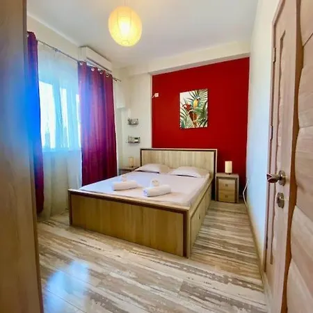 Daire Red Ultracentral Old Town Bükreş